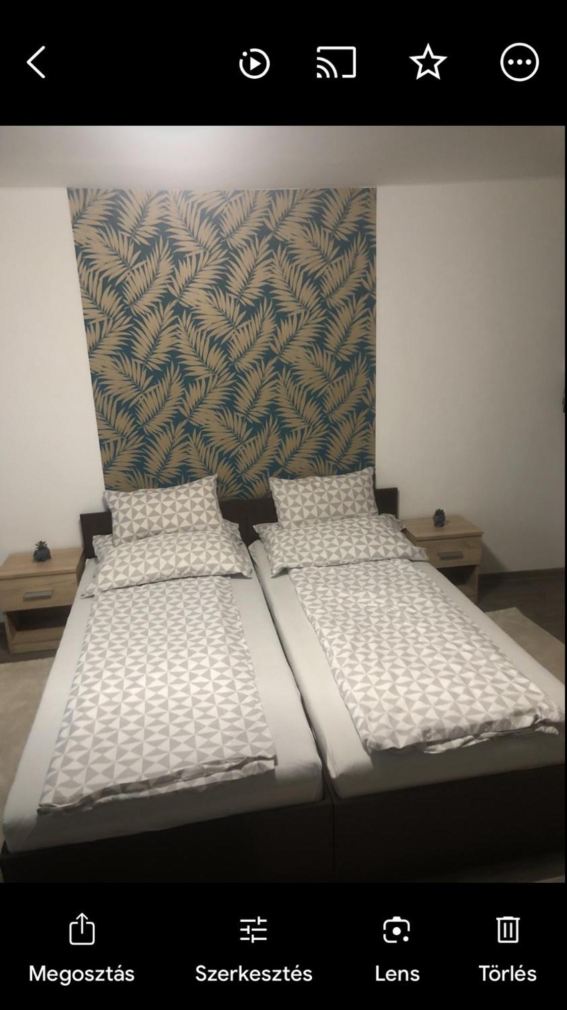 Agi Fogado Appartement Kisujszallas Buitenkant foto