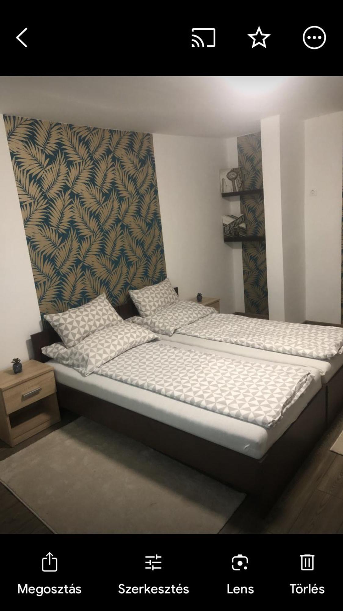 Agi Fogado Appartement Kisujszallas Buitenkant foto